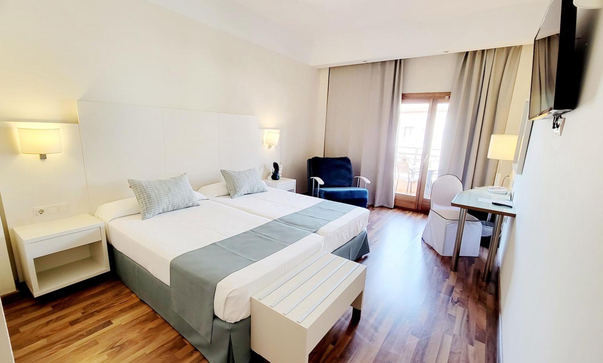 Hotel Monarque Costa Narejos ロス・アルカサレス 部屋 写真